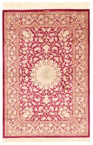  Ghom Silkki Matto 100X145 Itämainen Käsinsolmittu Vaaleanpunainen/Beige/Tummanpunainen (Silkki, Persia/Iran)